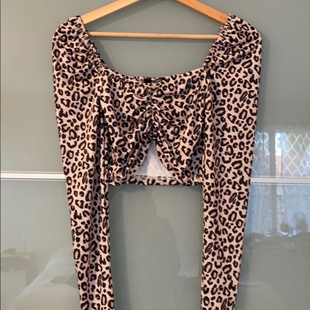Forever 21 Chita print shirt